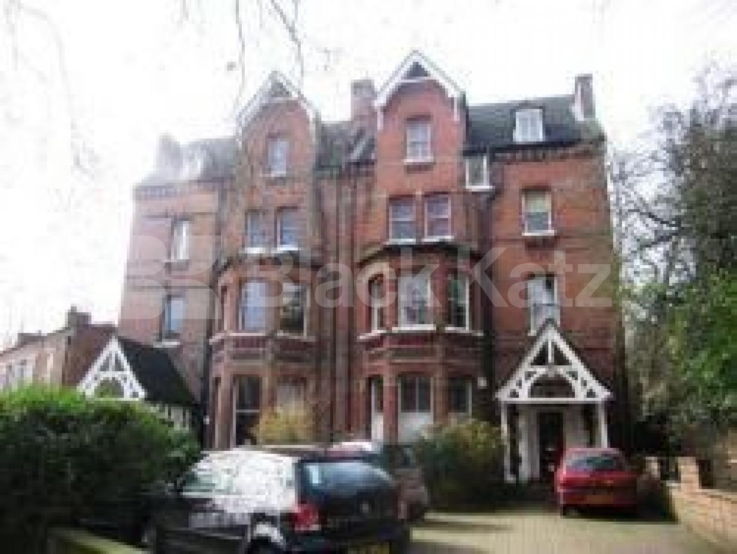 			BRAND NEW REFURB, A MUST SEE!!, 2 Bedroom, 1 bath, 1 reception Flat			 Fitzjohns Avenue, HAMPSTEAD / SWISS COTTAGE NW3